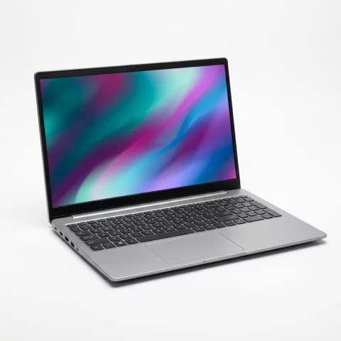 HP 15-FD - 512 Go SSD - 8 Go RAM DDR5 - Écran 15.6" FHD (visuel non contractuel)